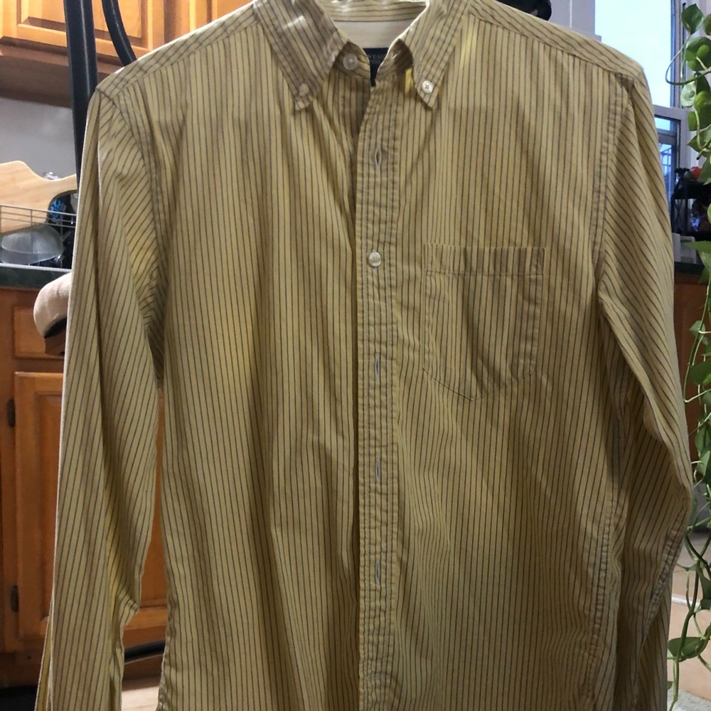 Men’s dress shirt